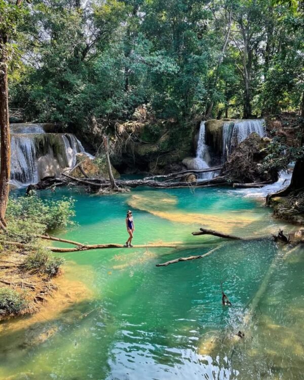 PALENQUE Y CASCADAS DE ROBERTO BARRIOS