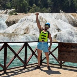 Tour: Agua Azul, Misol-Há & Palenque