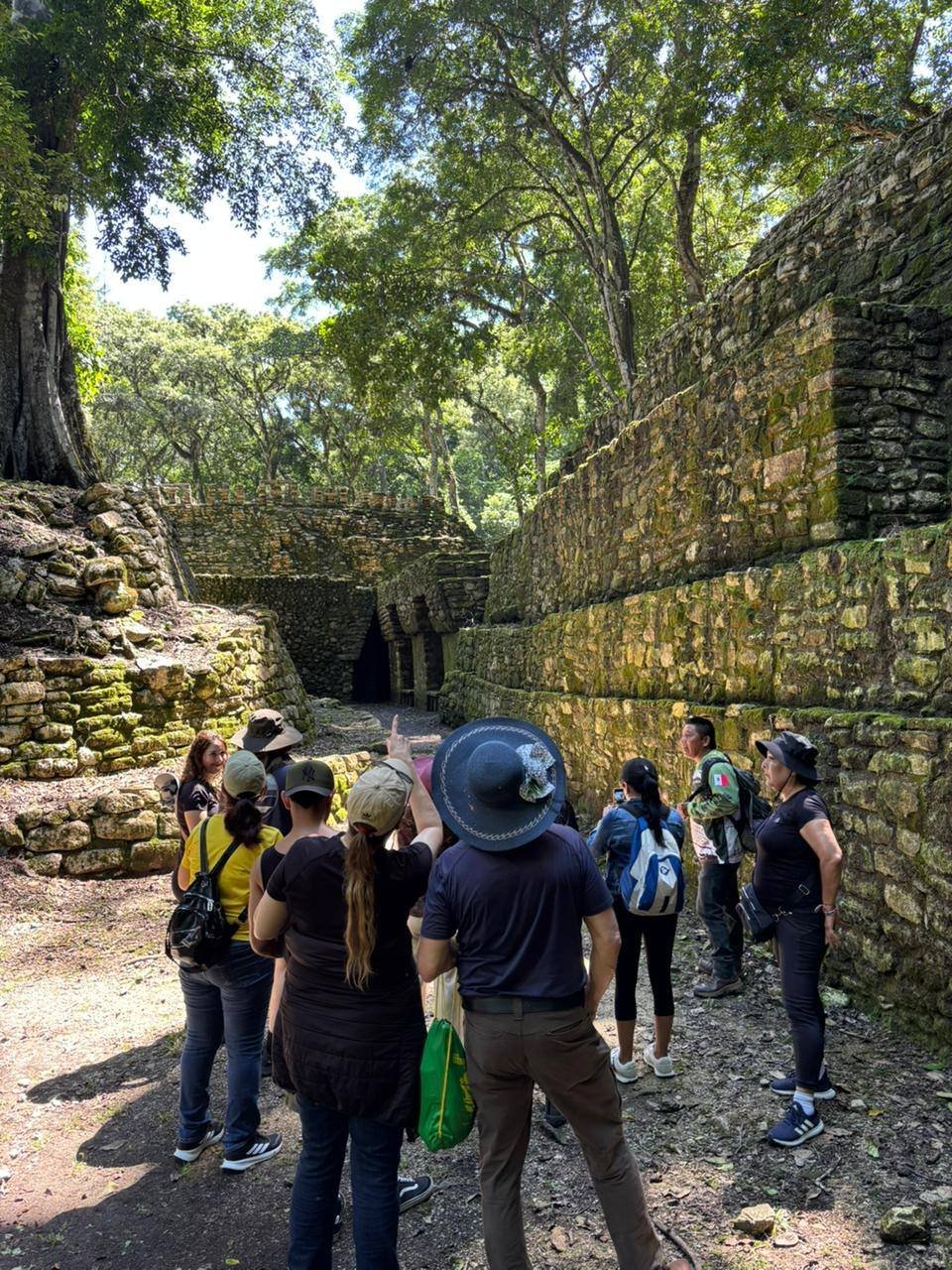 Tour: Yaxchilán + Bonampak en 1 Día. - Imagen 2